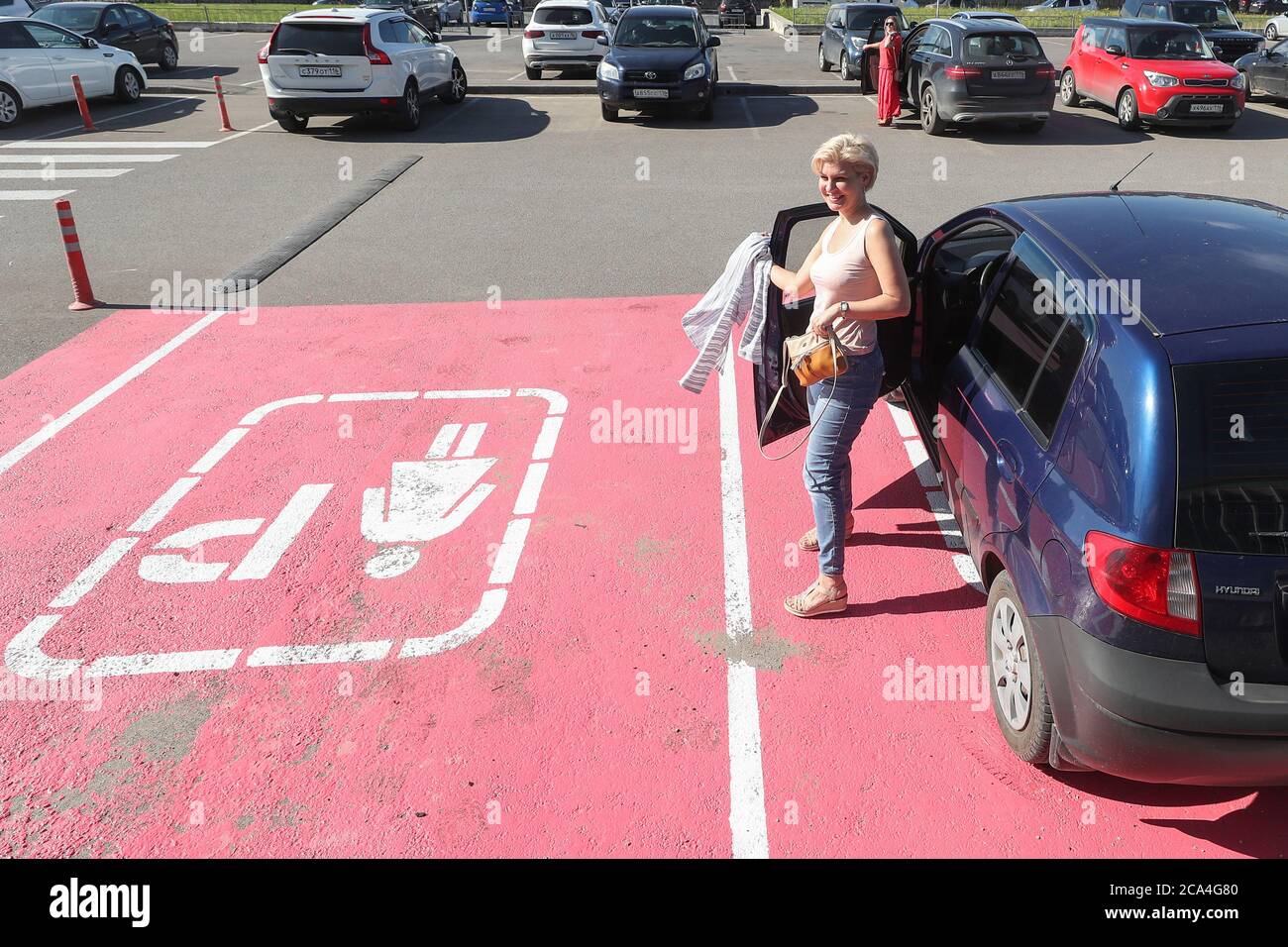 Kazan Russia 4th Aug A Woman Gets Out Of A Car Parked In The First Women S Parking Space Which Has Opened Next To Central Department Store In Kazan It Contains 10