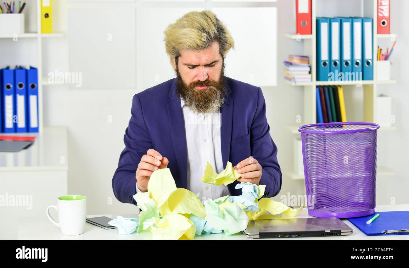 Man digging through trash can hires stock photography and images Alamy