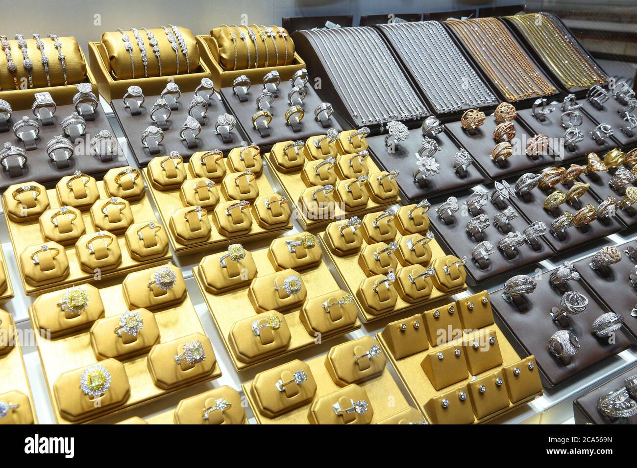 Gold jewellery diamond rings in Dubai Gold Souk Stock Photo Alamy