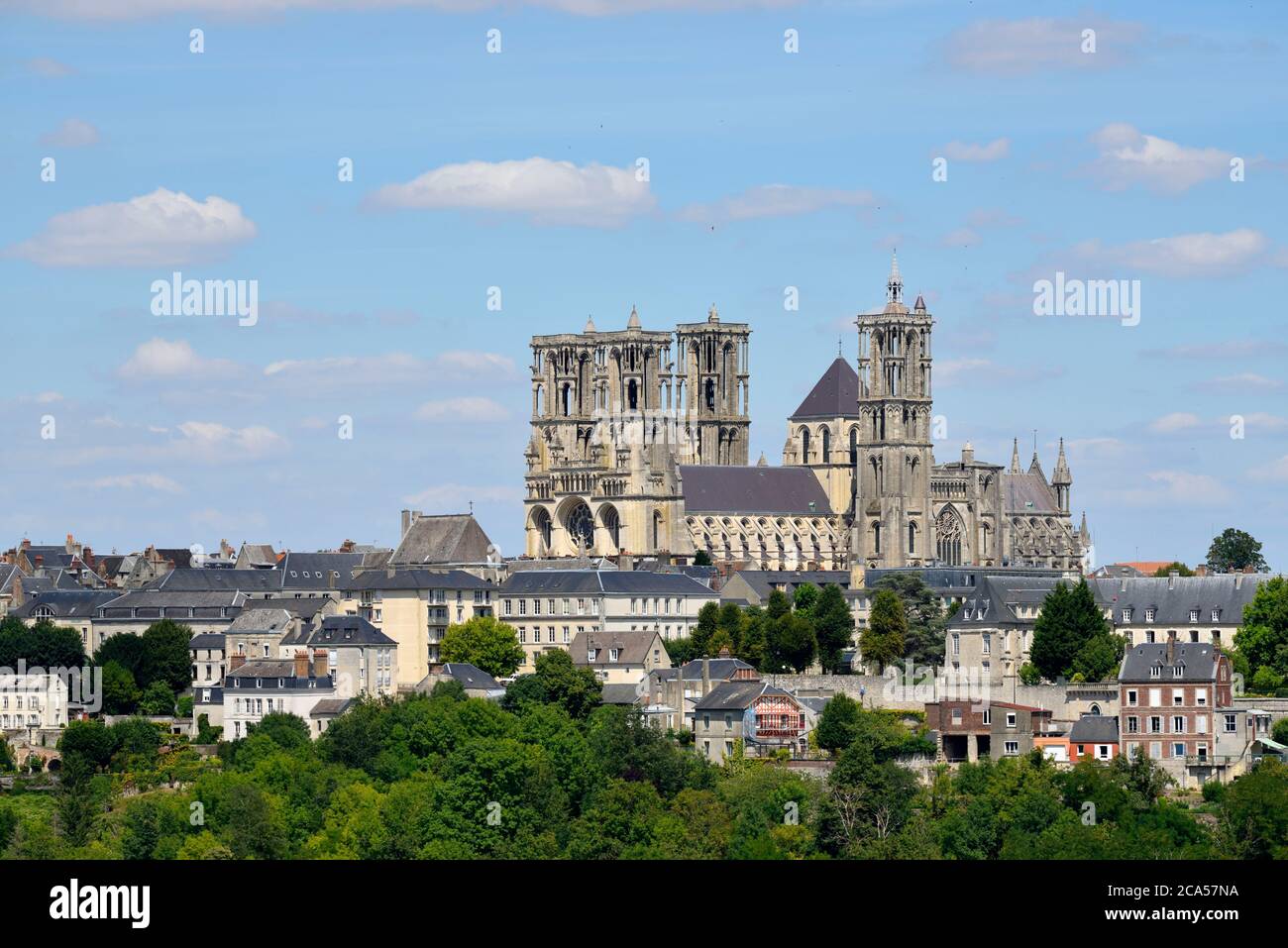 France, Aisne, Laon, cathedral Notre Dame built between 1150 and 1180 over the city Stock Photo