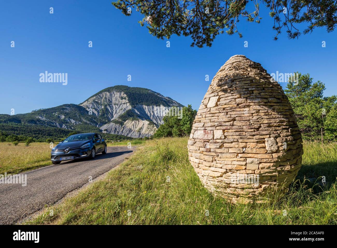 france-alpes-de-haute-provence-geological-nature-reserve-of-haute