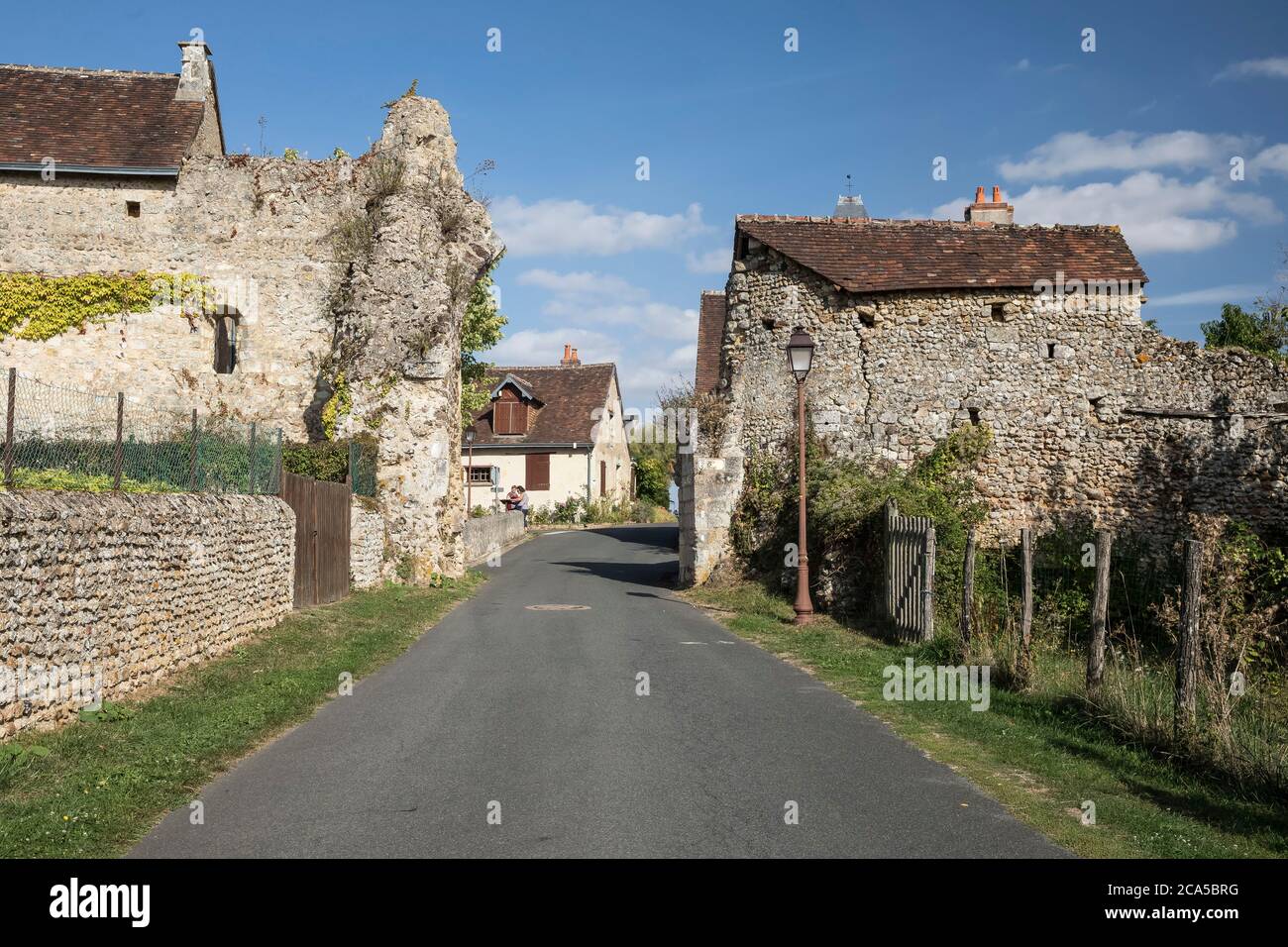 France, Loir et Cher, Loire valley listed as World Heritage by UNESCO, Troo, cave village, old fortification Stock Photo