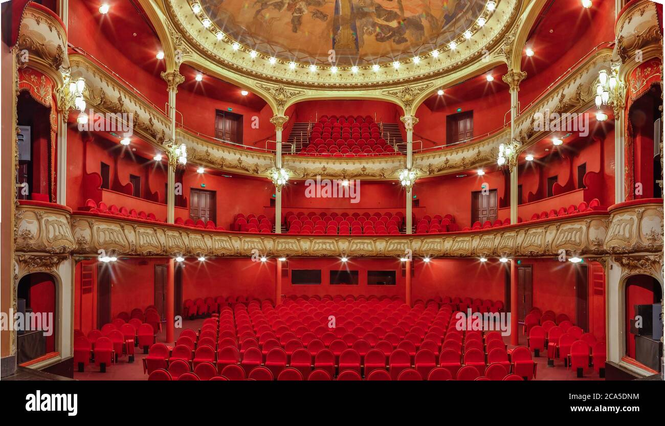 Europe, France, Occitanie, Midi-Pyrenees, Tarn, Castres, municipal theater, art-deco style interior of the theater Stock Photo
