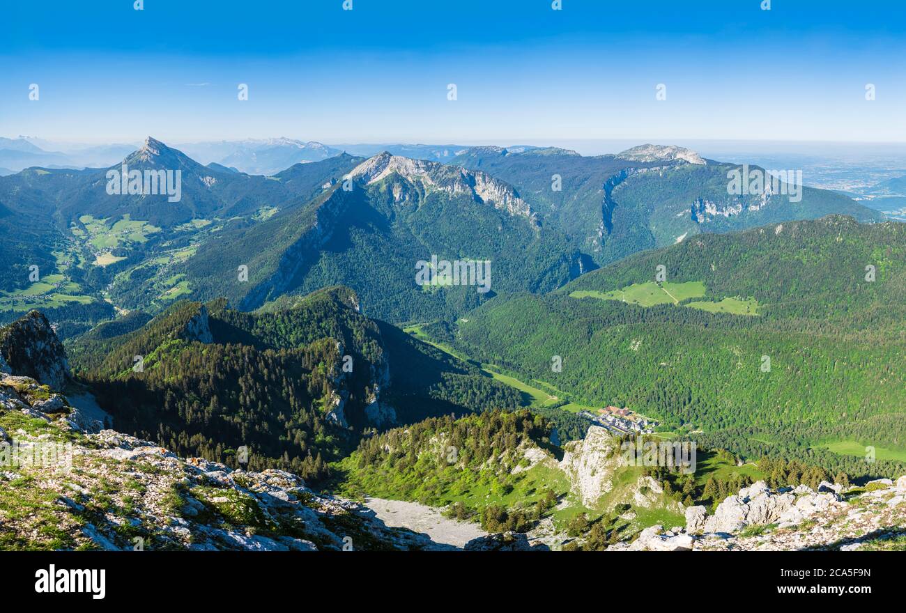 France, Isere, Chartreuse massif, panoramic view from the top of the Grand Som (alt : 2026m), view over Chamechaude (alt : 2082m) on the left and the Stock Photo