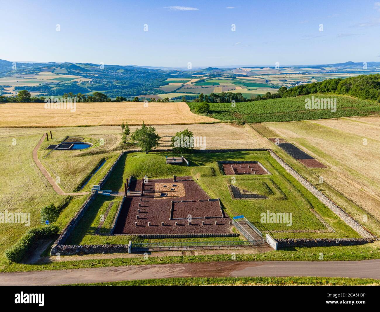 France, Puy de Dome, Corrent, Gaulish oppidum of Corent, settlement on the old Gaulish santuary (aerial view) Stock Photo