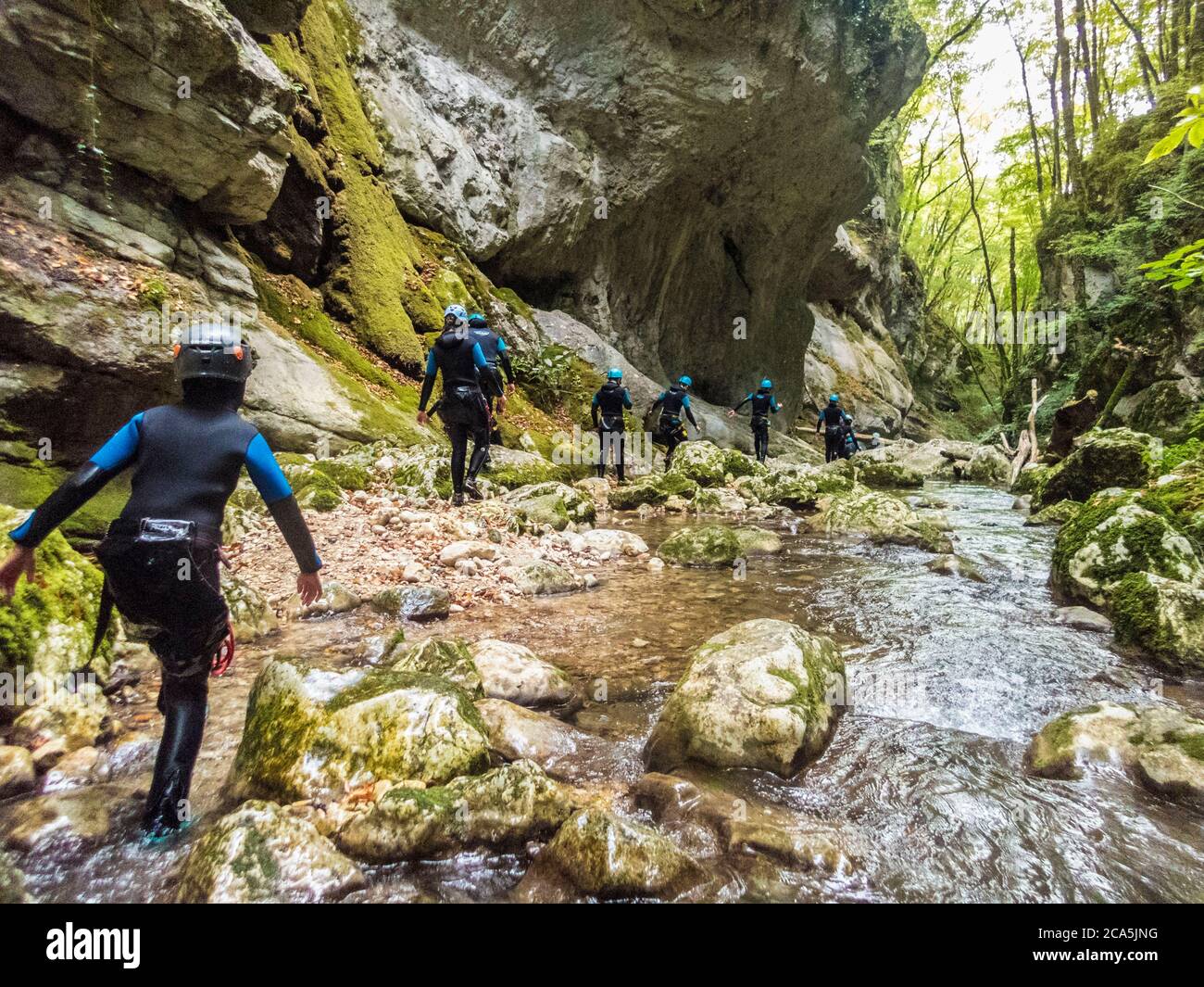 France, Isere, Vercors Regional Park, Sassenage, family canyoning on the upper segment of the Furon river descending from the plateau Stock Photo