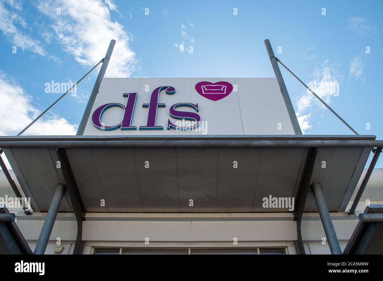 Dfs furniture store sofa sofas hi-res stock photography and images - Alamy