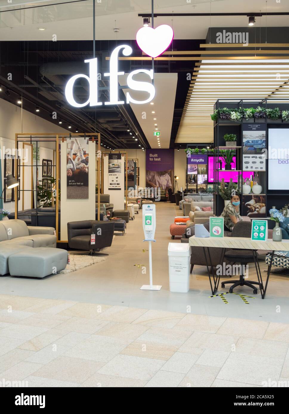 An empty DFS Furniture store in London, UK Stock Photo - Alamy