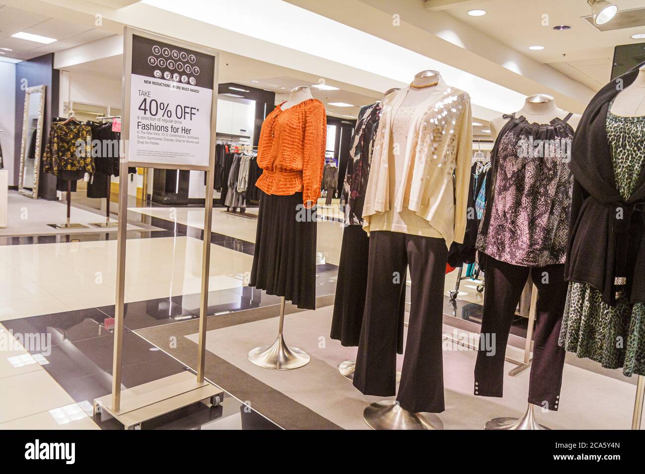 Mannequins in clothing department bloomingdales hi-res stock photography  and images - Alamy