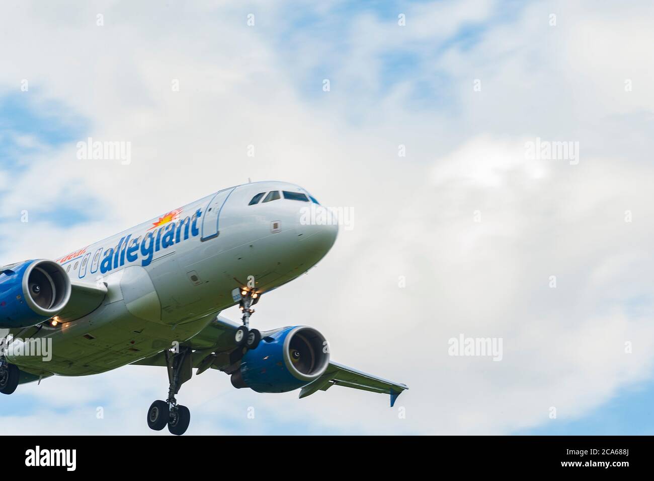 Alliegiant Airlines landing at Bluegrass Airport in Lexington Kentucky