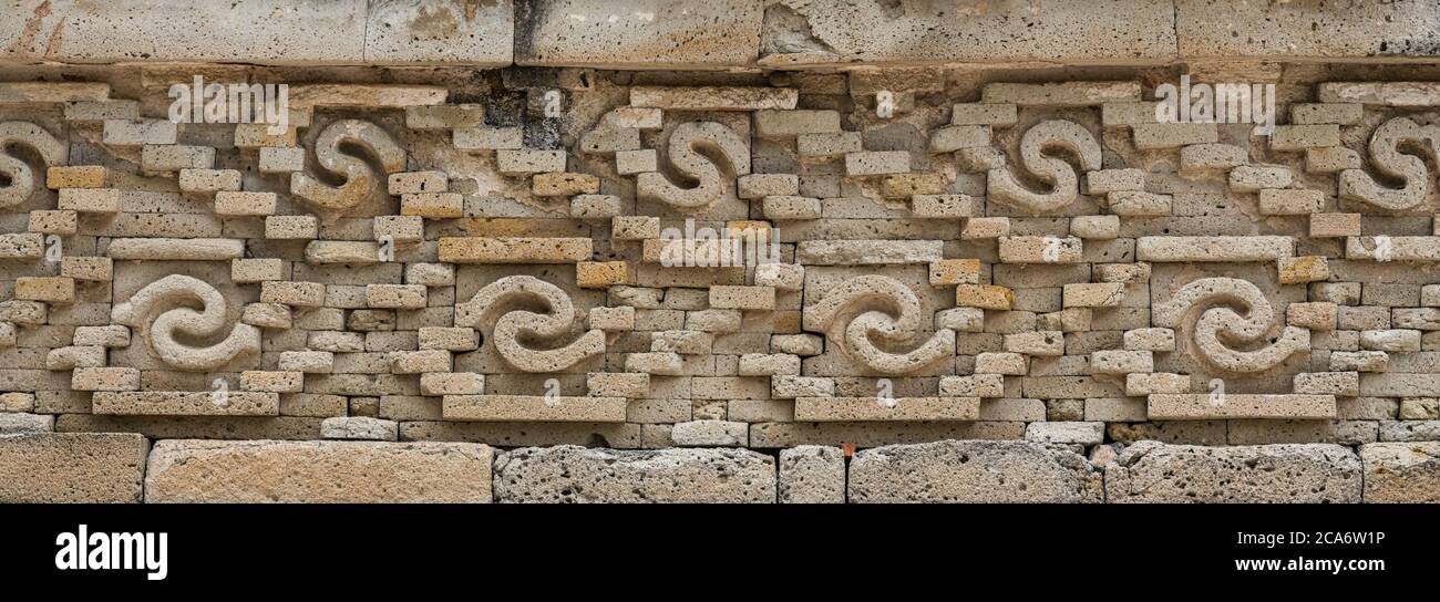 Detail of the stone fretwork panels in the ruins of the Zapotec city of Mitla, Oaxaca, Mexico.  A UNESCO World Heritage site. Stock Photo