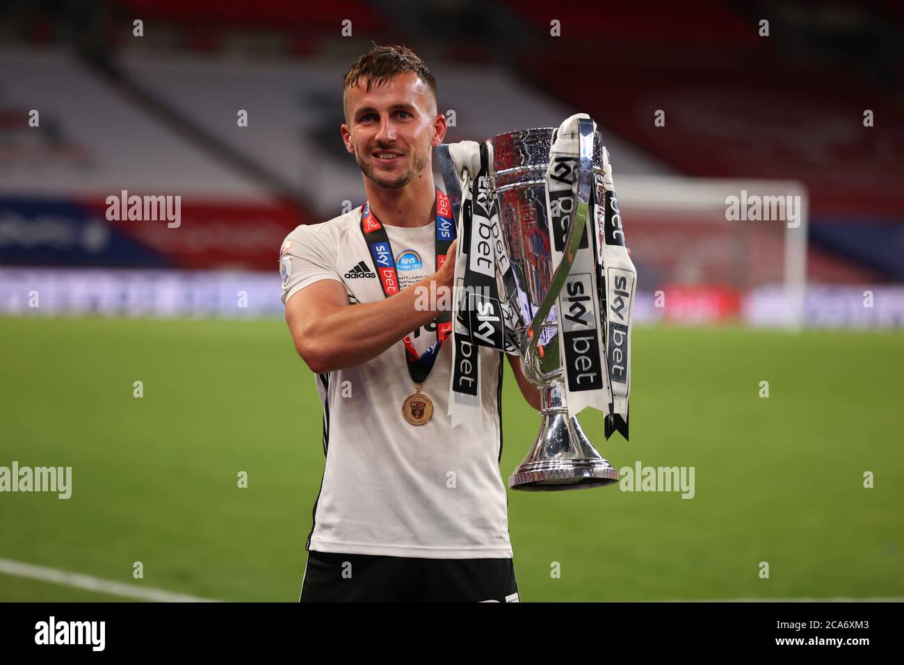 Wembley Stadium London Uk 4th Aug 2020 Efl Championship Playoff Football Final Brentford Versus Fulham Joe Bryan Of Fulham Celebrates With The Efl Playoff Final Trophy As They Won The Final 2 1