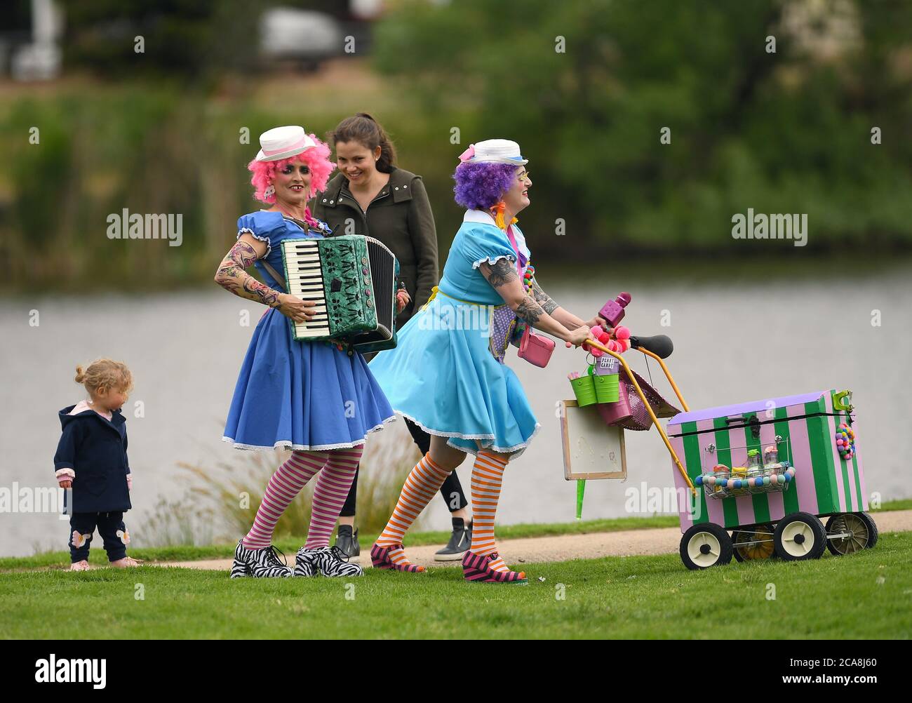 Benalla Festival 2019. Outrageously dressed women entertain the kids. Stock Photo