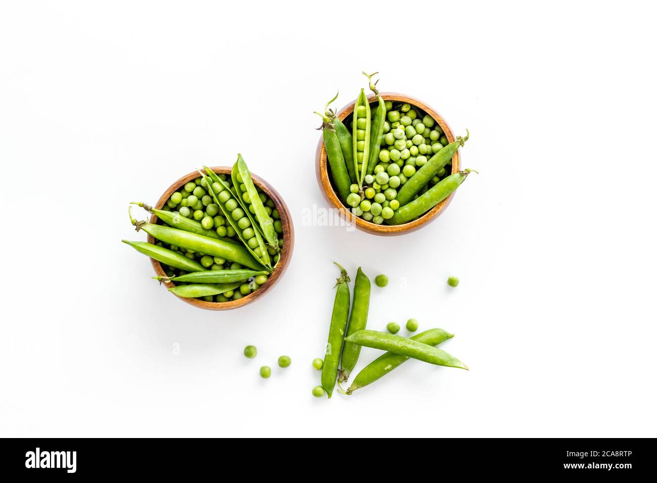 Bowl Of Green Pea Pod With Beans On Kitchen Desk Top View Stock Photo Alamy