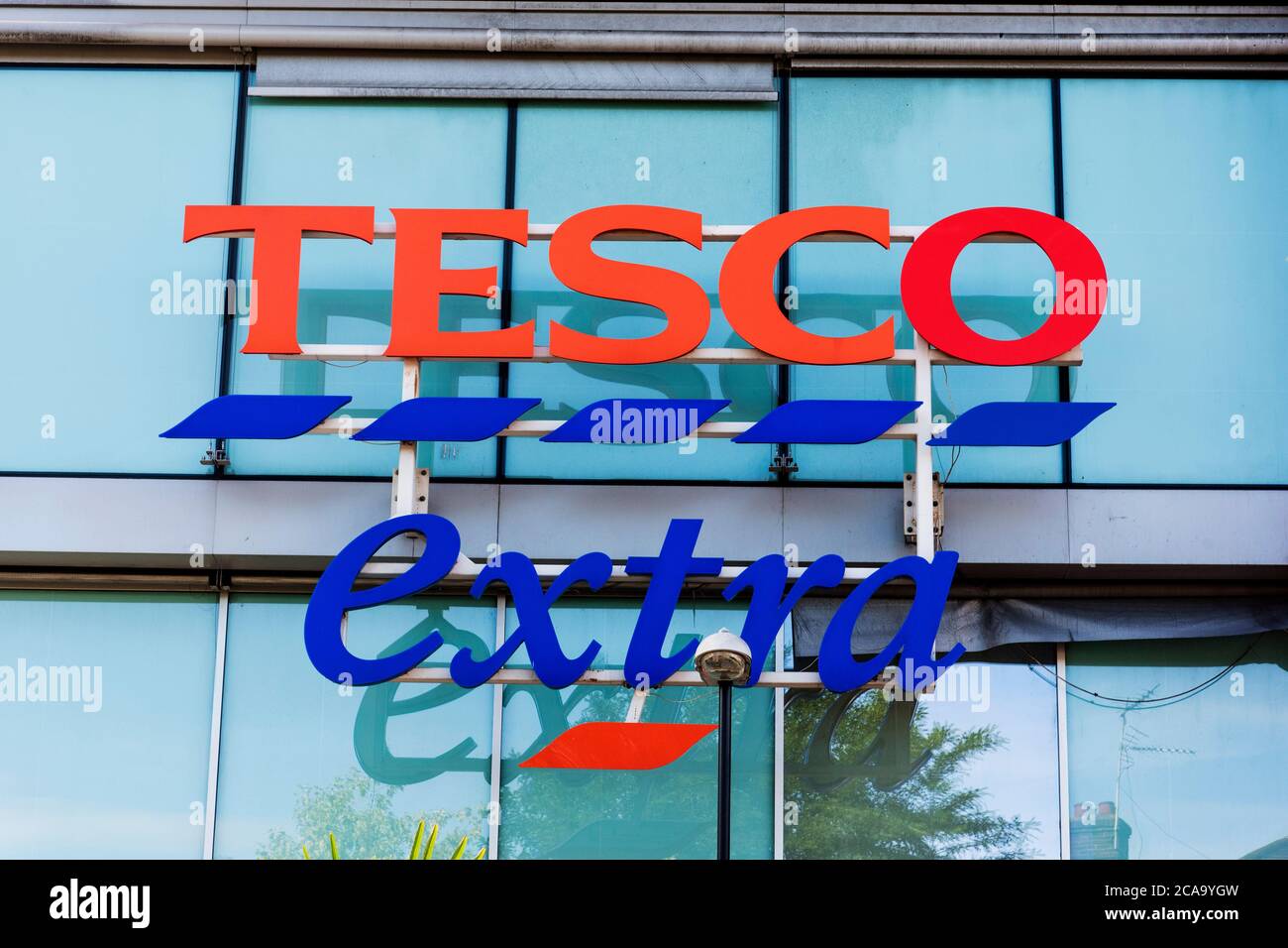 Tesco extra logo hires stock photography and images Alamy