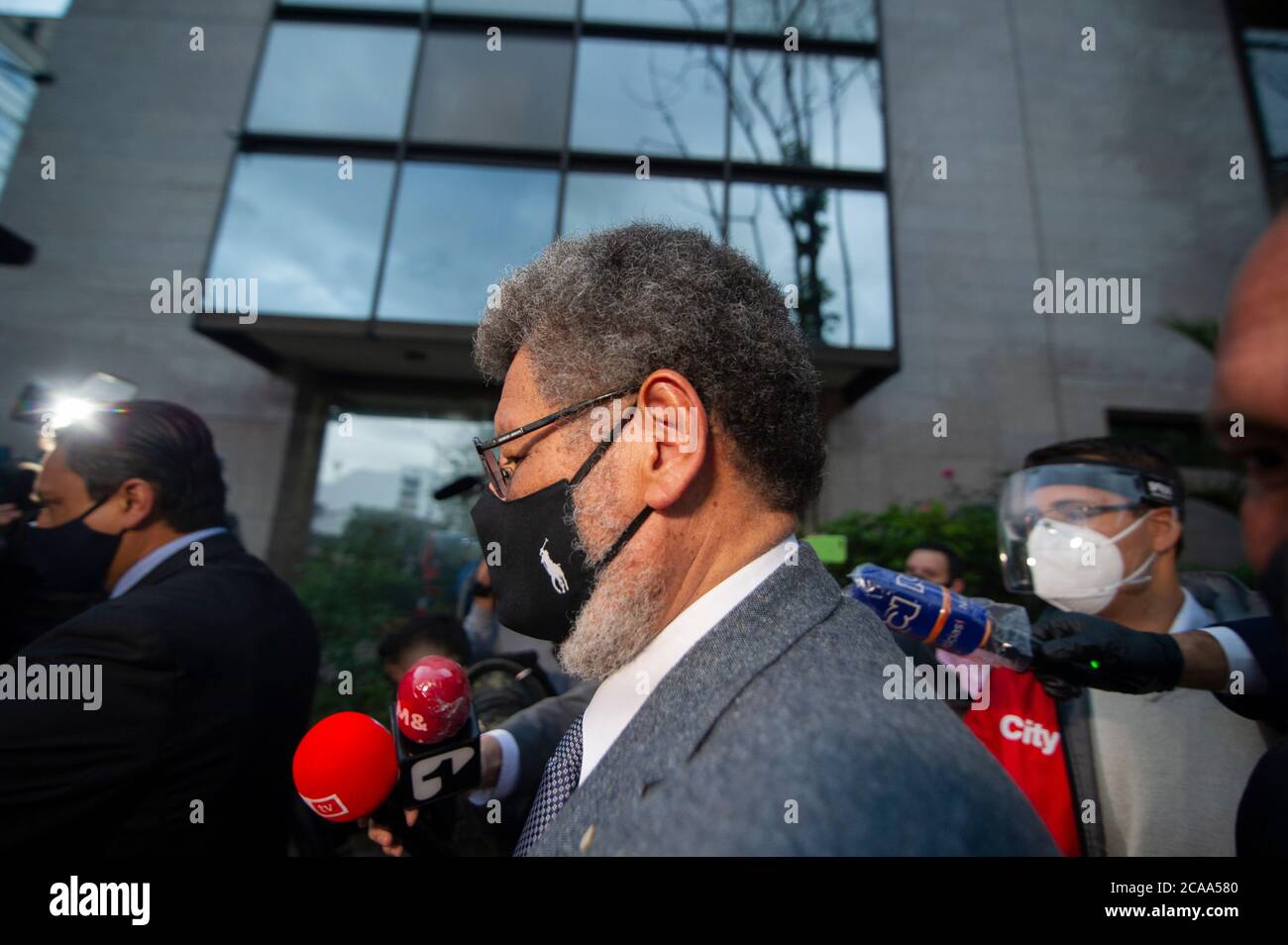 Bogota, Colombia. 04th Aug, 2020. Jaime Granados, lawyer of former President of Colombia Alvaro Uribe Velez leaves the supreme court office after President Alvaro Uribe was convicted house arrest by Colombia's Supreme Court for witness manipulation and Fraud on August 4, 2020 in Bogota, Colombia. (Photo by Sebastian Barros Salamanca/Pacific Press/Sipa USA) Credit: Sipa USA/Alamy Live News Stock Photo
