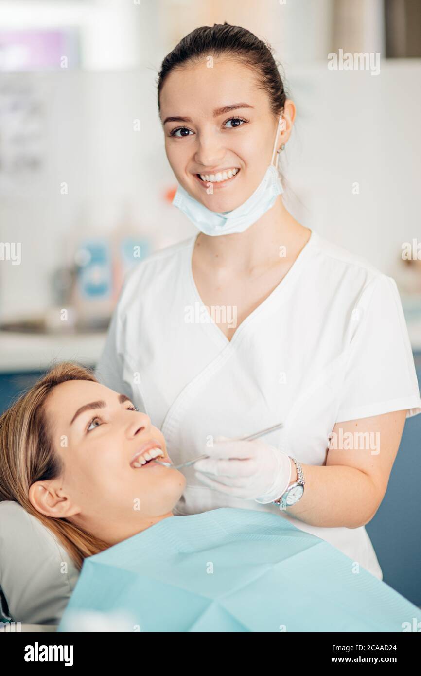 Medical personnel inspection hires stock photography and images Alamy