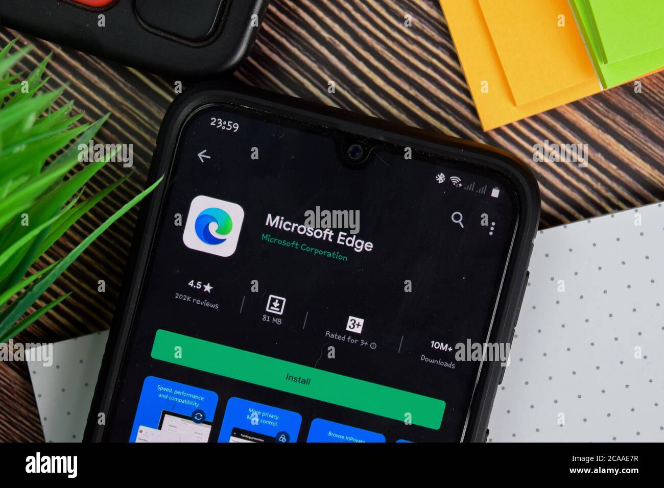 Microsoft Edge dev application on Smartphone screen. Edge is a freeware