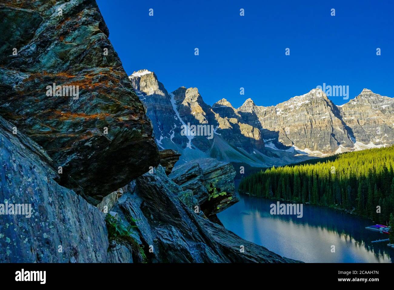 Moraine Lake, Banff National Park, Alberta Stock Photo - Alamy