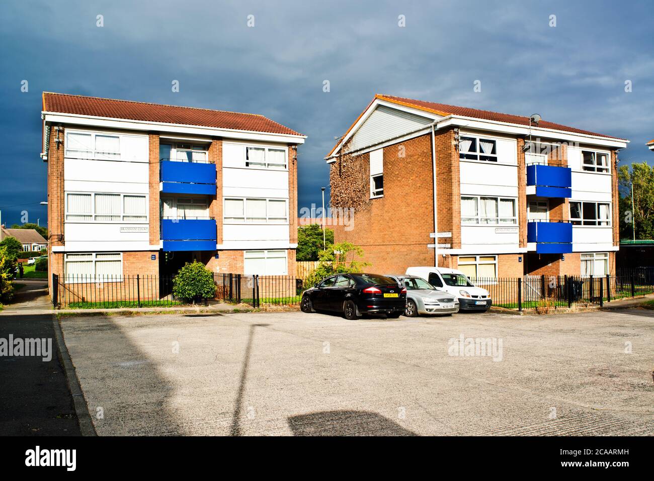 Tyneside flats hires stock photography and images Alamy