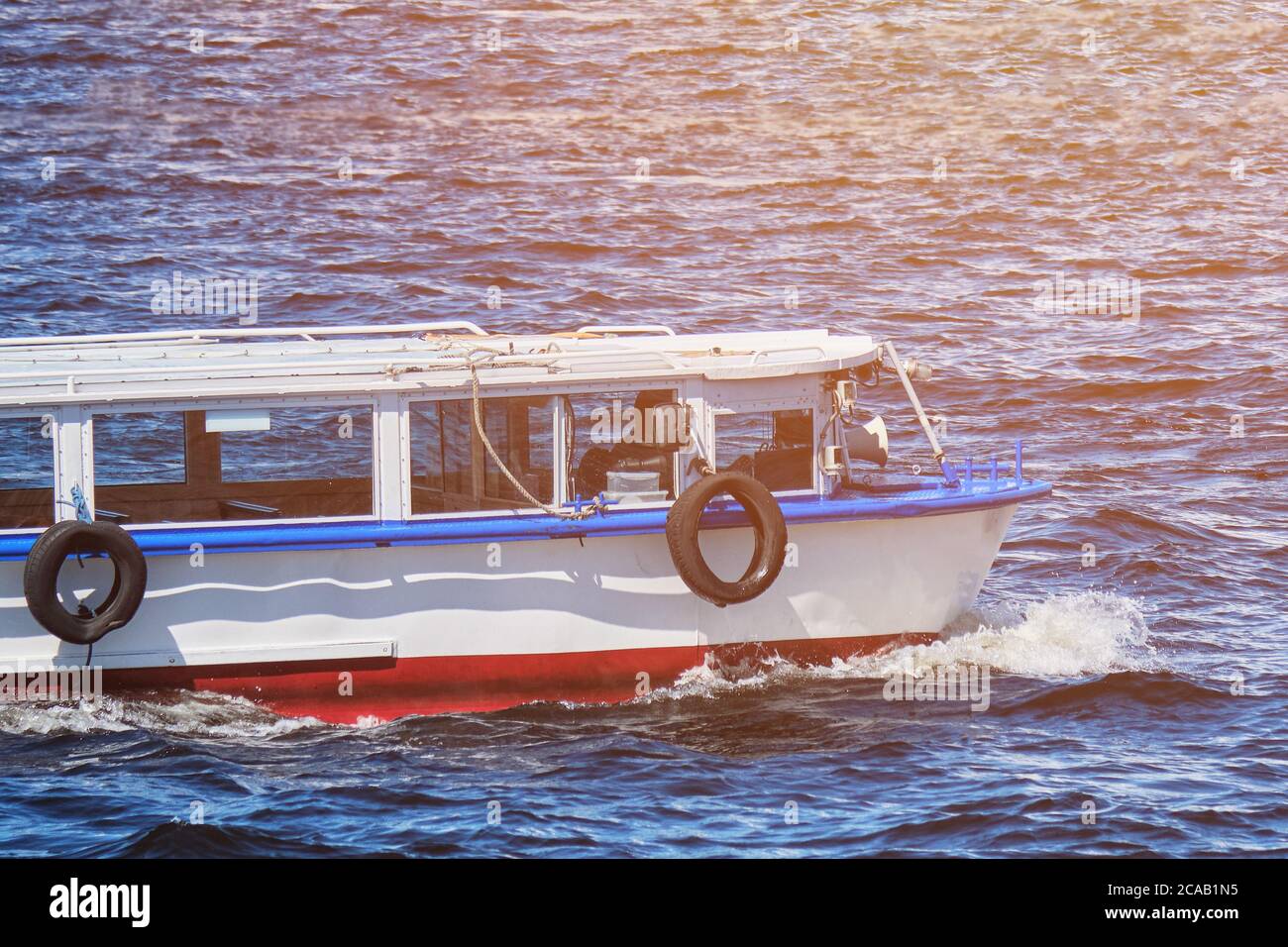 Boat without water hi-res stock photography and images - Alamy