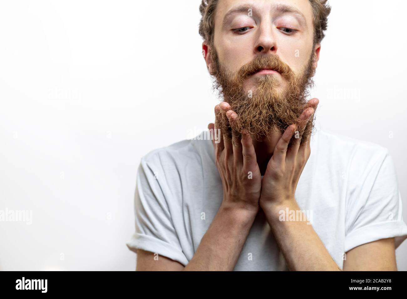 Skinny man with beard hi-res stock photography and images - Alamy
