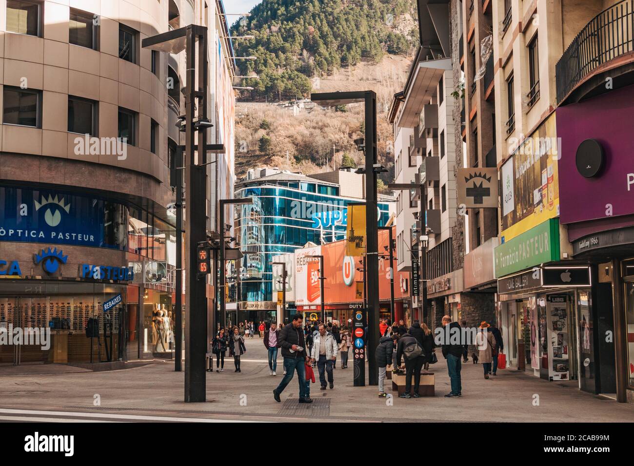 Vella Shopping Andorra High Resolution Stock Photography and Images - Alamy