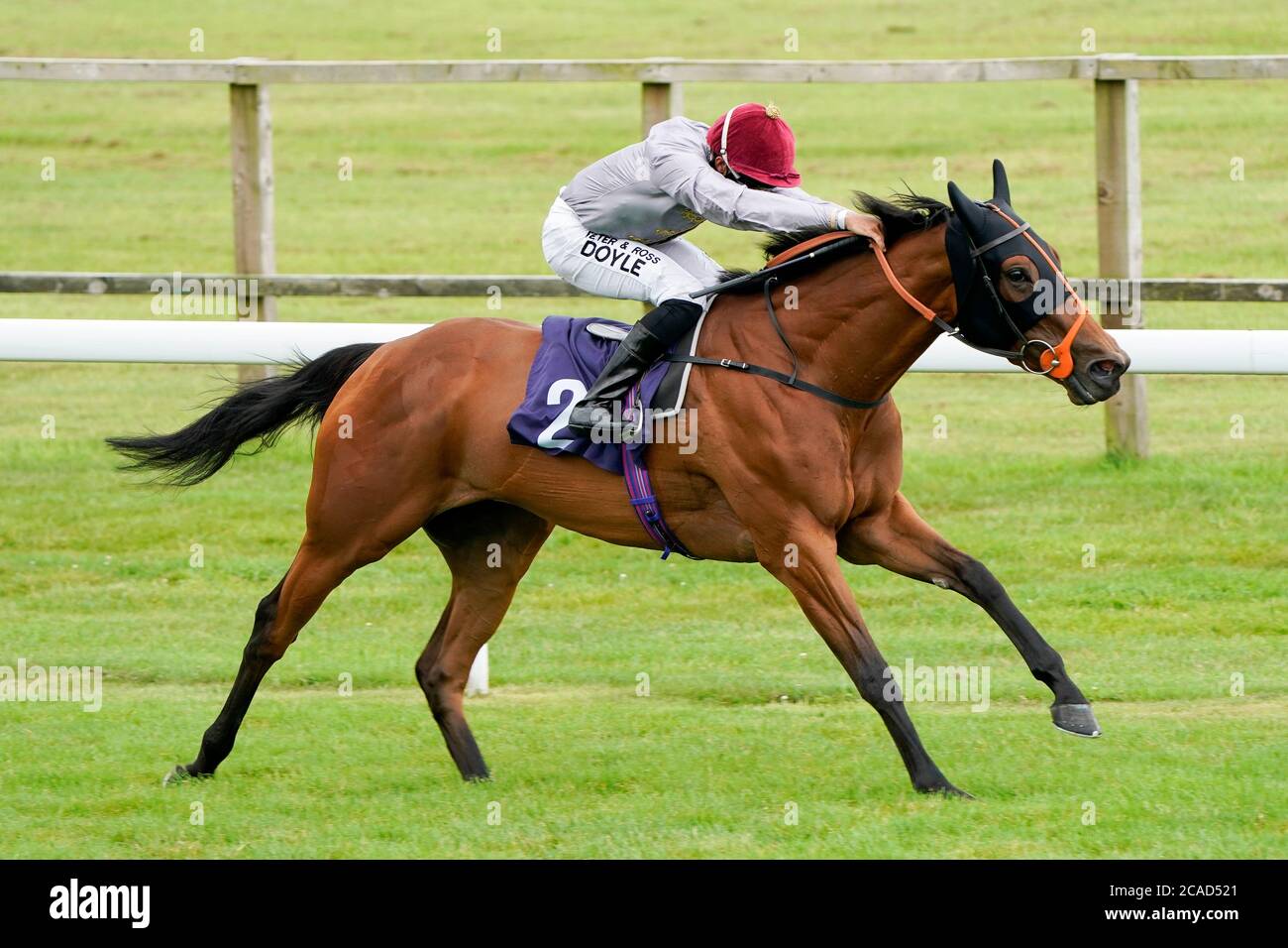 Sean Levey riding Al Dawodiya win The visitbath.co.uk Maiden Fillies' Stakes at Bath Racecourse. Stock Photo