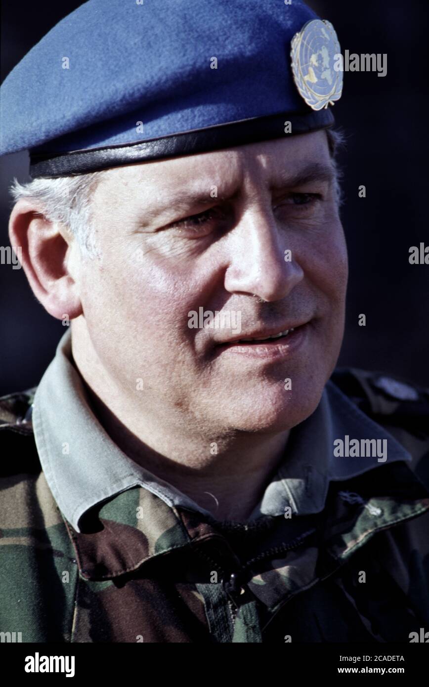 29th March 1994 During the war in Bosnia: General Sir Charles Guthrie, Chief of Staff of the British Army, during a tour of Stari Vitez in central Bosnia. Stock Photo