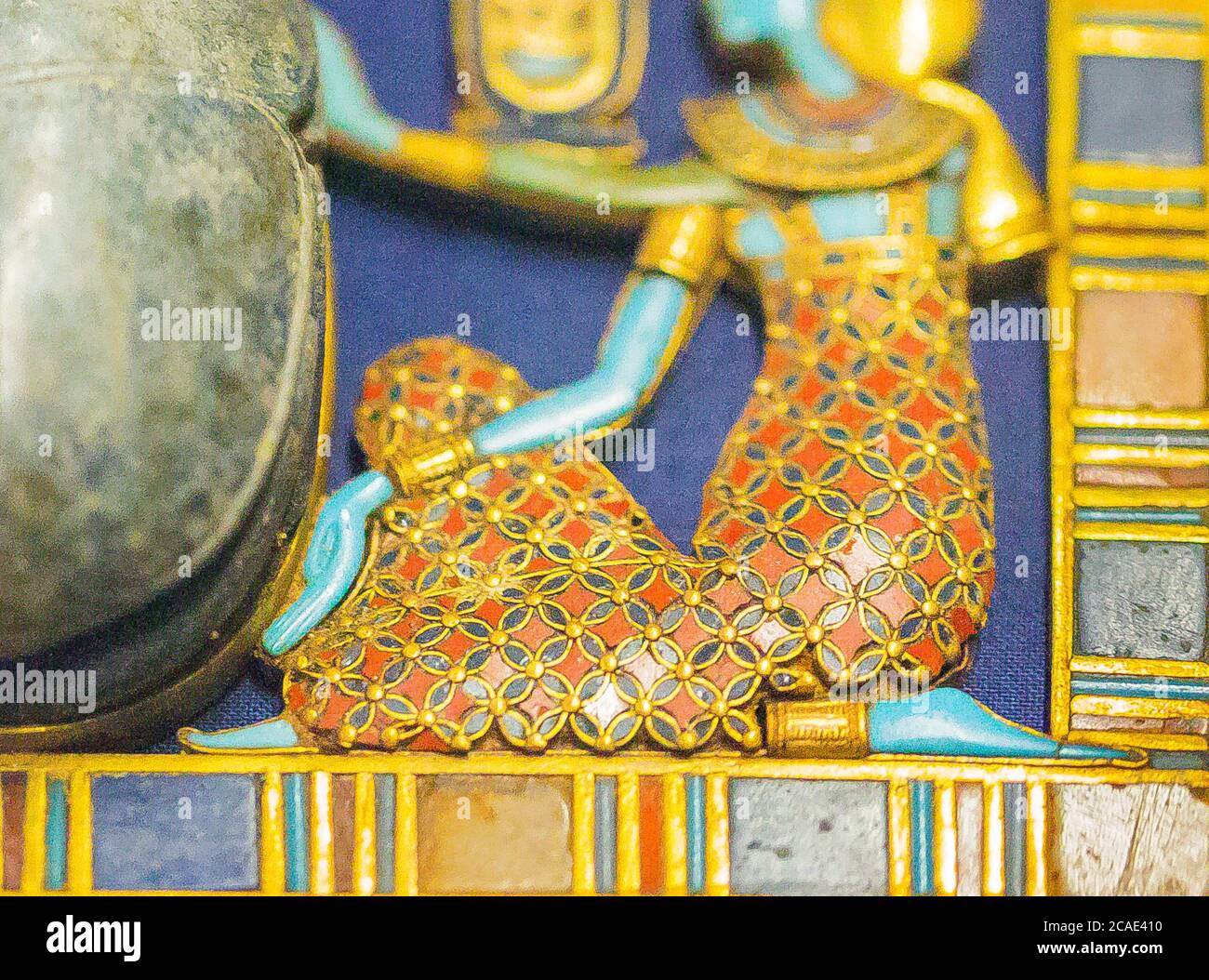 Egypt, Cairo, Tutankhamon jewellery, from his tomb in Luxor, detail of a pectoral : Dress, bracelets and fishnet. Stock Photo