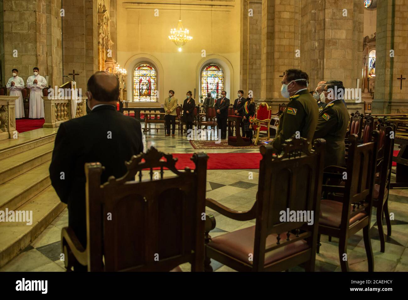 La Paz, Bolivia. 6th Aug 2020. Bolivia celebrated its 195th Independence Day while struggling with the COVID-19 pandemic and a severe political crisis. Interim president Jeanine Añez participated with several high ranking officials in a mass in the almost empty Cathedral of La Paz. Radoslaw Czajkowski/ Alamy Live News Stock Photo