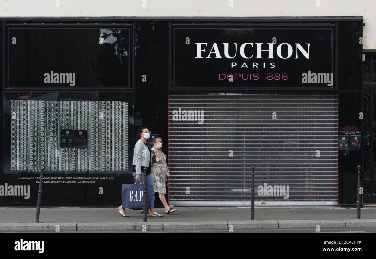*** STRICTLY NO SALES TO FRENCH MEDIA OR PUBLISHERS - RIGHTS RESERVED ***August 03, 2020 - Paris, France: The front of the Fauchon store on Place de la Madeleine, a famous French caterer that shut down in June following the coronavirus lockdown. The caterer said it went out of business because of the cumulative effects of the Yellow Vest movement in 2018, the strike against pension reform in 2019, and the Covid-19 pandemic in 2020. Facade de la boutique Fauchon place de la Madeleine, qui a ferme suite a la crise du covid-19. Stock Photo