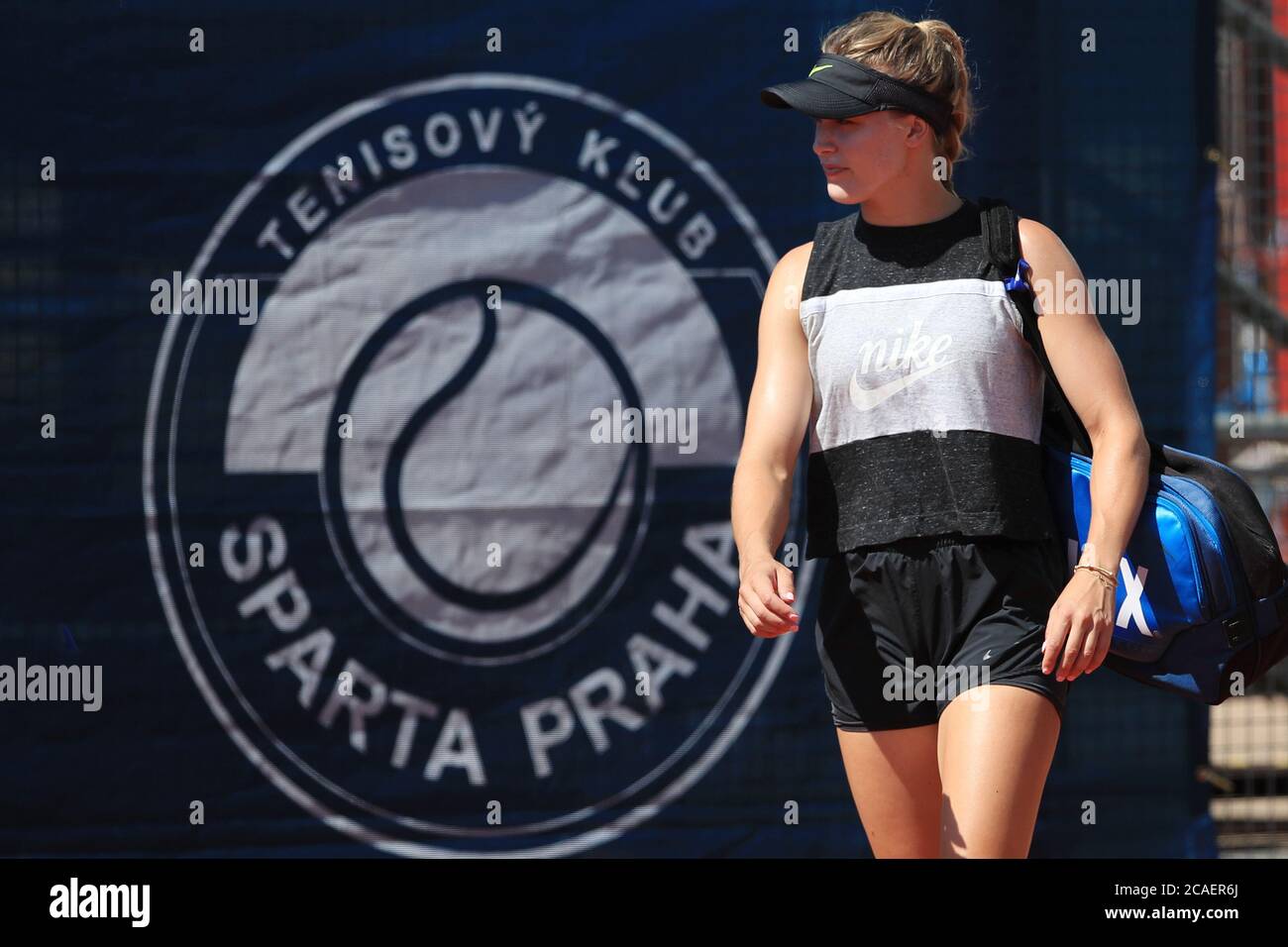Eugenie bouchard tennis hi-res stock photography and images - Page 3 - Alamy