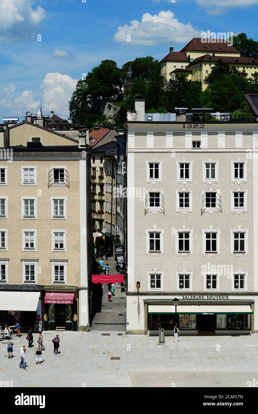 Goldgasse High Resolution Stock Photography And Images Alamy