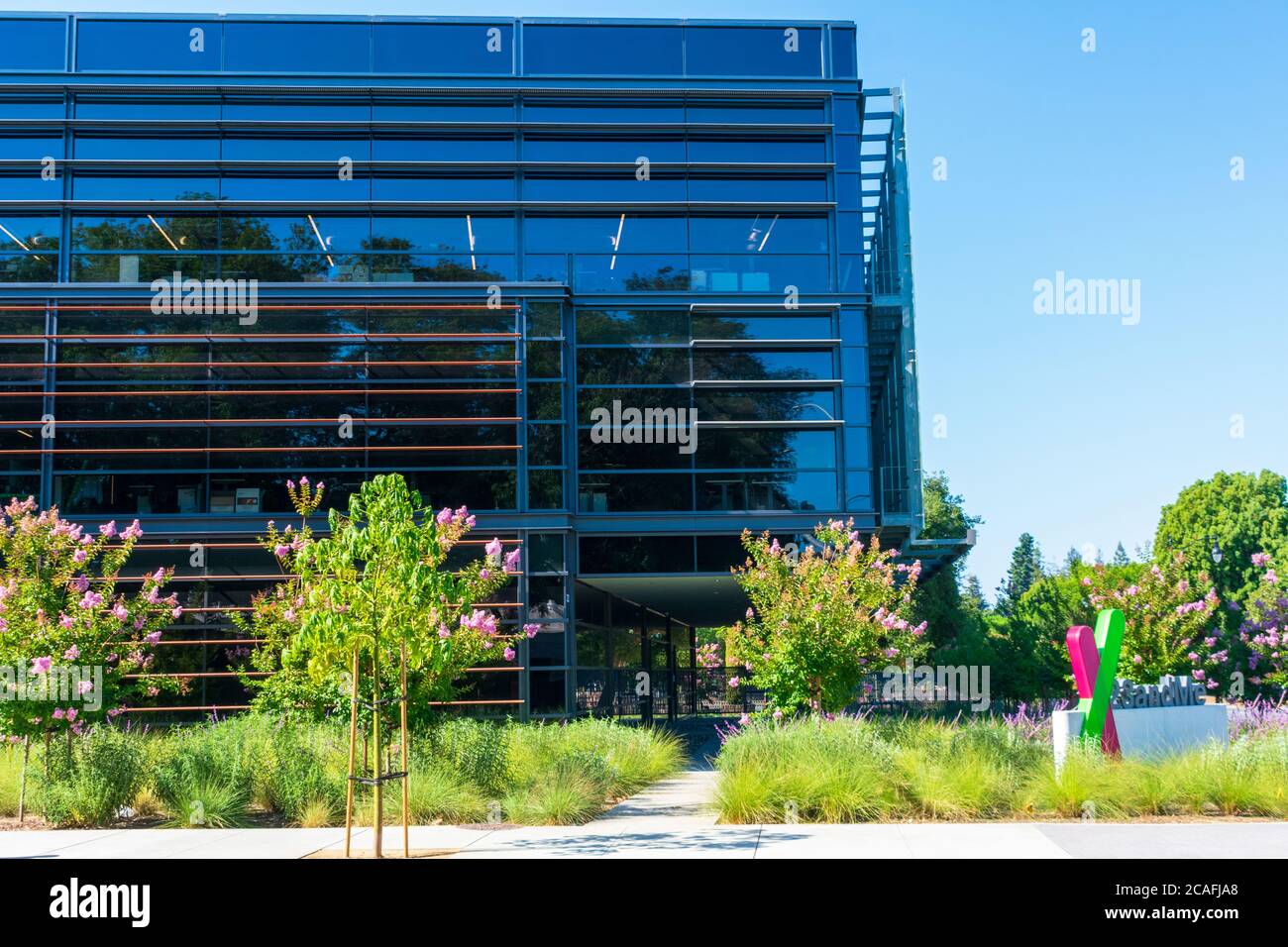 23andMe headquarters campus of a privately held personal genomics and biotechnology company in Silicon Valley - Sunnyvale, California, USA - 2020 Stock Photo