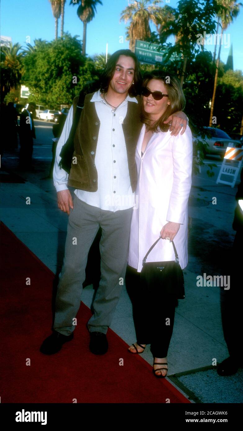 Alicia Silverstone 1996 High Resolution Stock Photography And Images Alamy