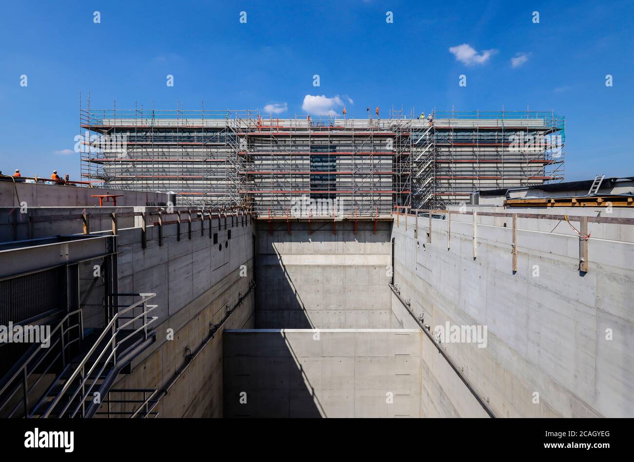 23.06.2020, Oberhausen, North Rhine-Westphalia, Germany - Emscher conversion, new construction of the Emscher AKE sewer, here the new pumping station Stock Photo