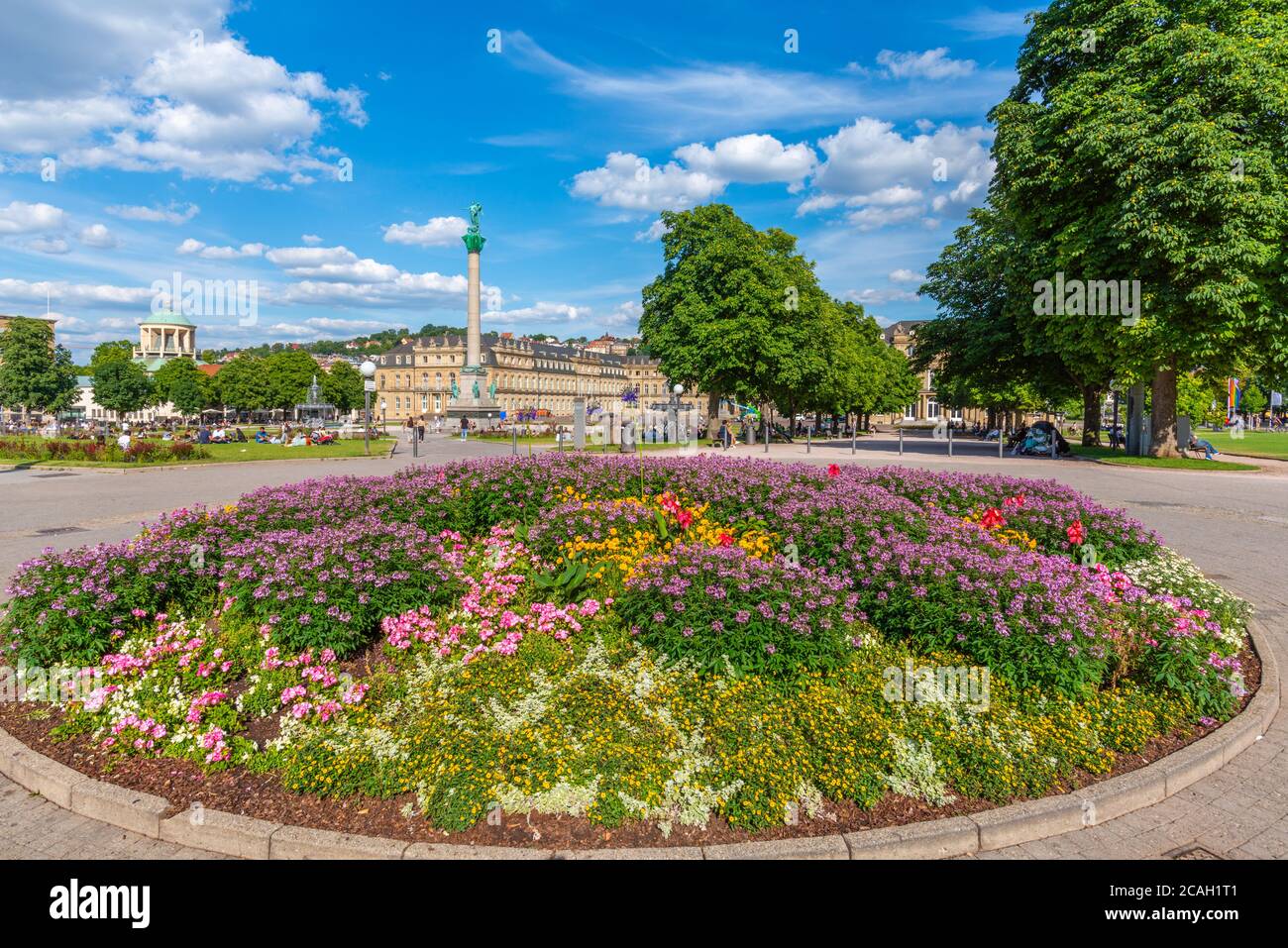 Palace Neues Schloss, Kunsthalle, Schlossplatz or Castle Square  in the city centre, Stuttgart, Federal State Baden-Württemberg, South Germany, Europe Stock Photo