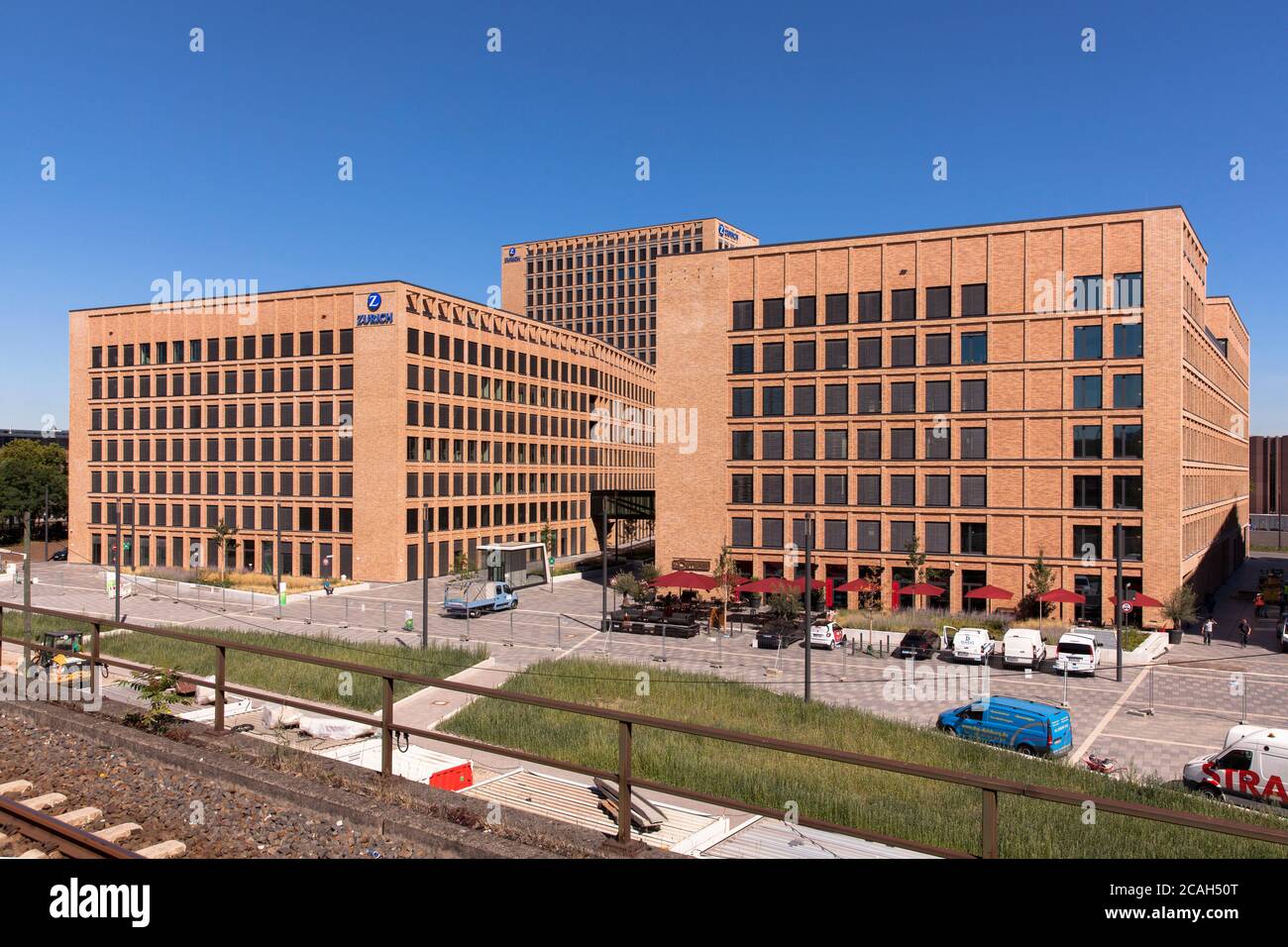 the building of the Zurich Insurance Company in the MesseCity in the district Deutz, Cologne, Germany.  die Zuerich-Versicherung in der MesseCity im S Stock Photo