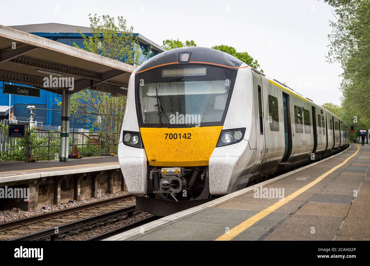 Crawley station trains hires stock photography and images Alamy