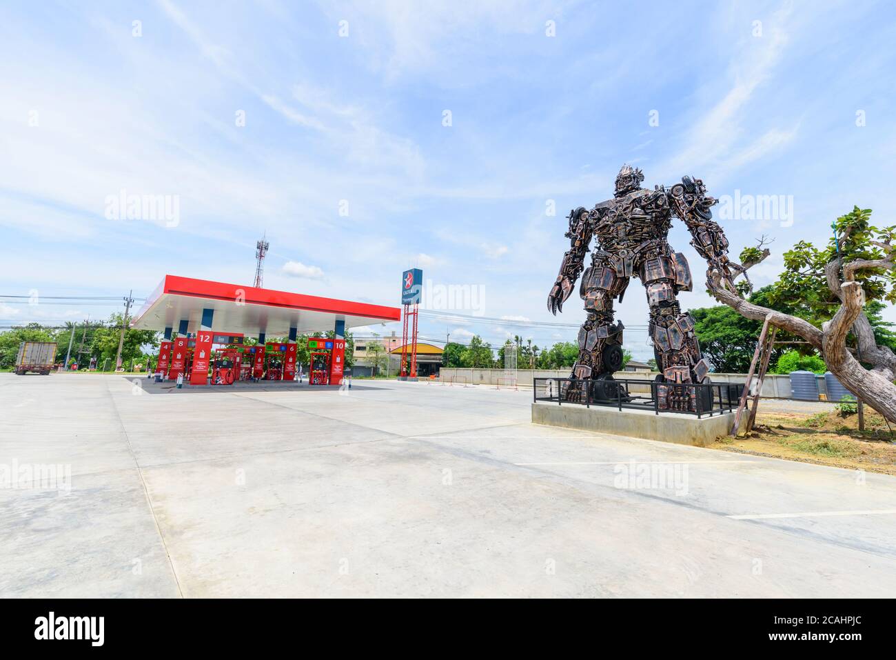 NakhonPathom , Thailand -  6  August, 2020 : Big MEGATRON Model concept in Caltex petrol station in NakhonPathom KM.14 Stock Photo