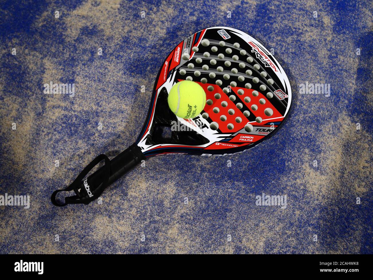 Padder hi-res stock photography and images - Alamy