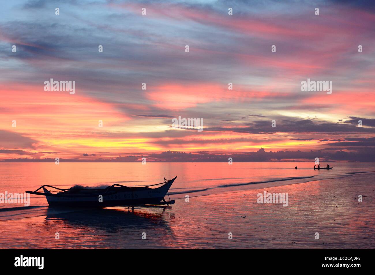 Boracay island outrigger hi-res stock photography and images - Alamy