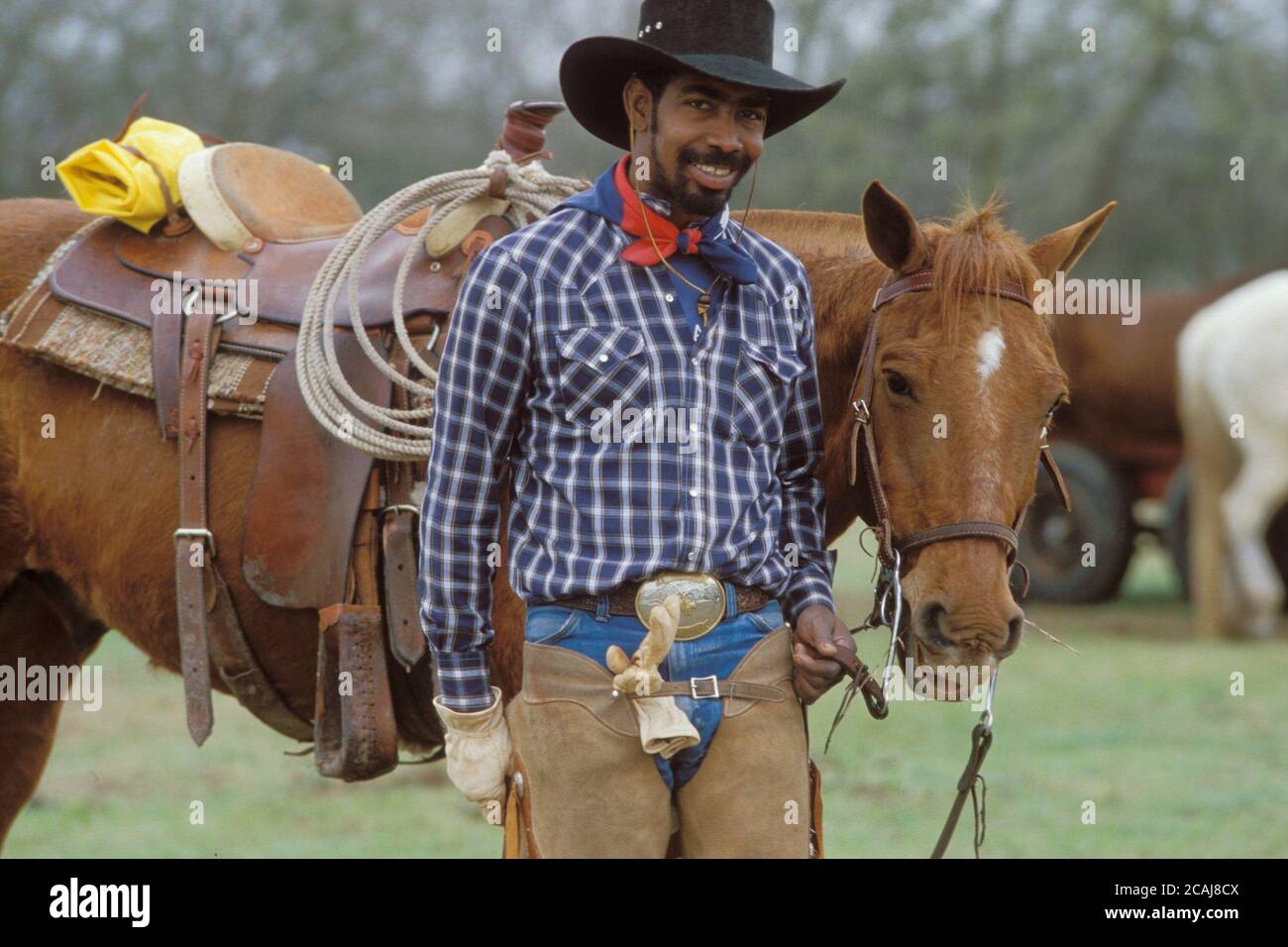 Black cowboy hi-res stock photography and images - Alamy