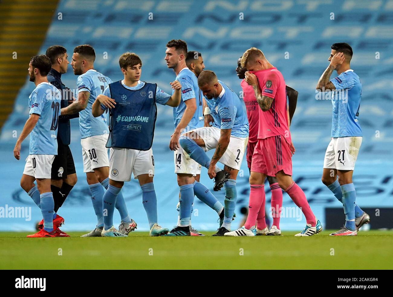 Real Madrid S Toni Kroos Centre Right Appears Dejected After The Final Whistle During The Uefa Champions