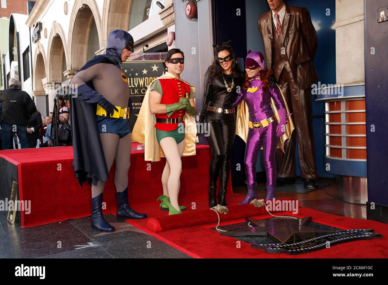 LOS ANGELES - JAN 9: Batman, Catwoman, Robin, Riddler at the Burt Ward Star  Ceremony on the Hollywood Walk of Fame on JANUARY 9, 2020 in Los Angeles,  CA Stock Photo - Alamy