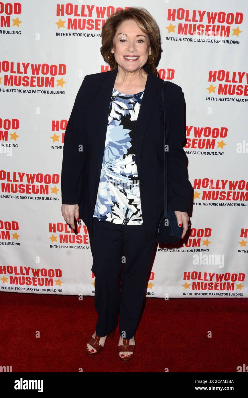 LOS ANGELES - JAN 18: Donna Pescow at the 40th Anniversary of “Knots