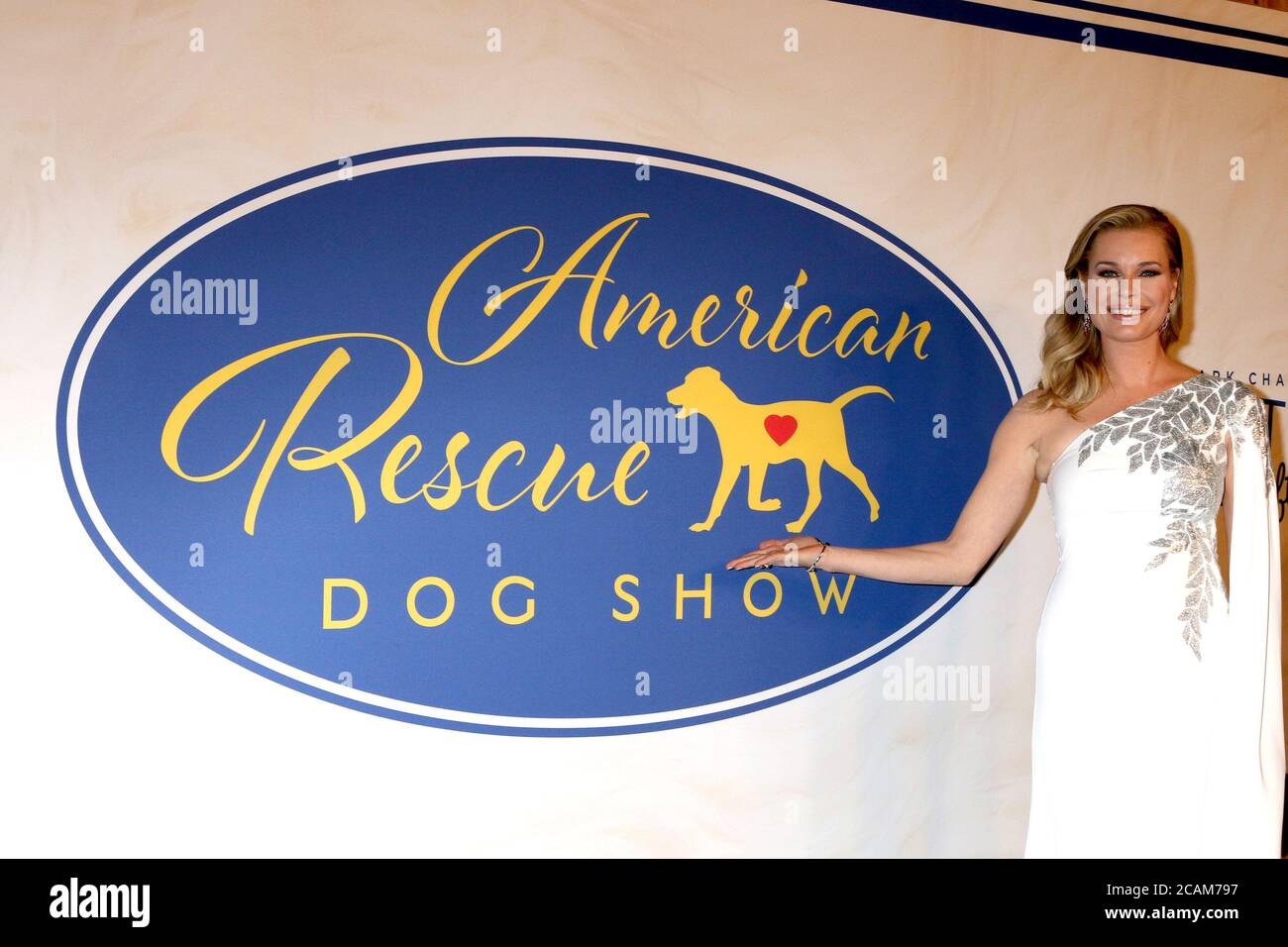 LOS ANGELES - JAN 13:  Rebecca Romijn at the 2019 American Rescue Dog Show at the Fairplex on January 13, 2019 in Pomona, CA Stock Photo