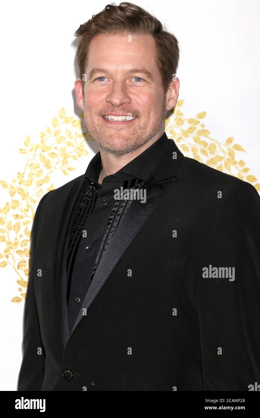 James Tupper High Resolution Stock Photography and Images - Alamy