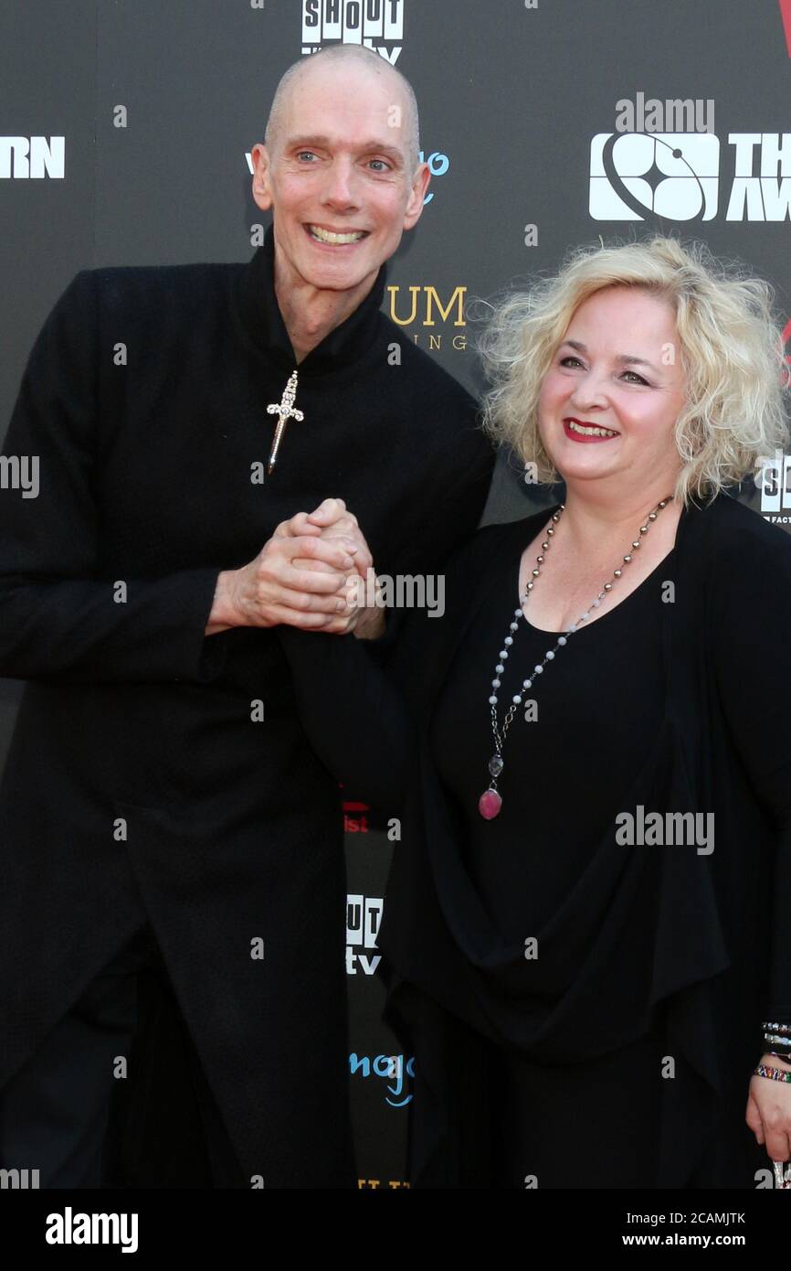 LOS ANGELES SEP 13 Doug Jones, Laurie Jones at the 2019 Saturn